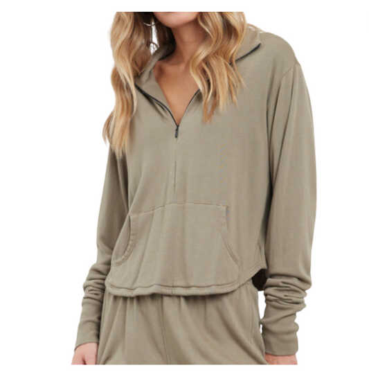 Bello Half Zip