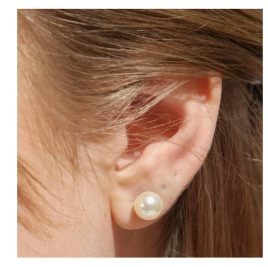 Classic Pearl Studs 8 mmm