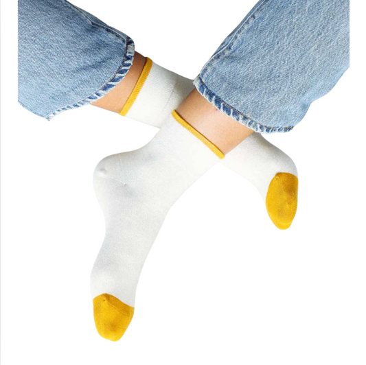 Centre Ankle Sock- Splash of Contrasting Color